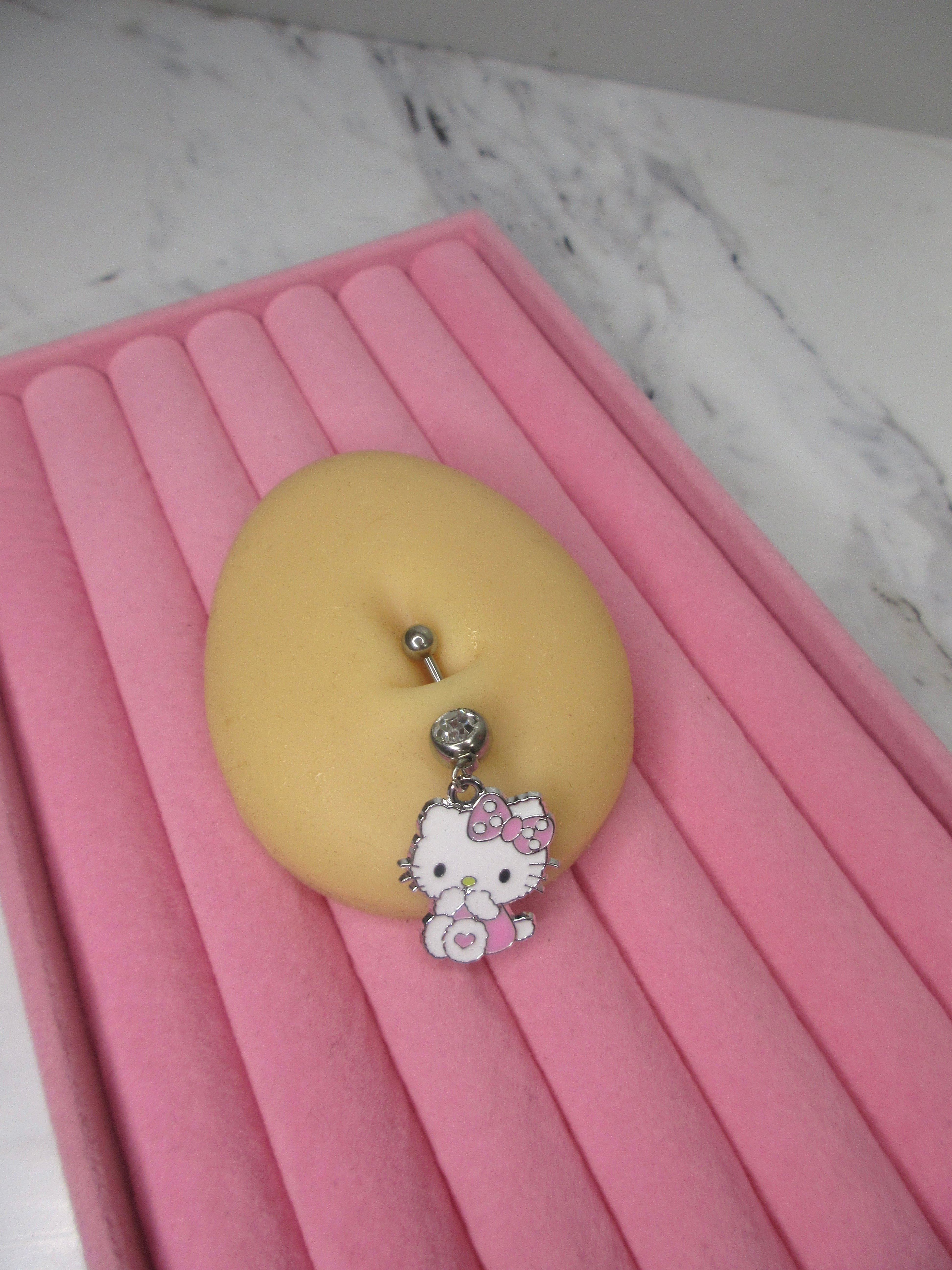 Hello Kitty Sitting Navel Ring