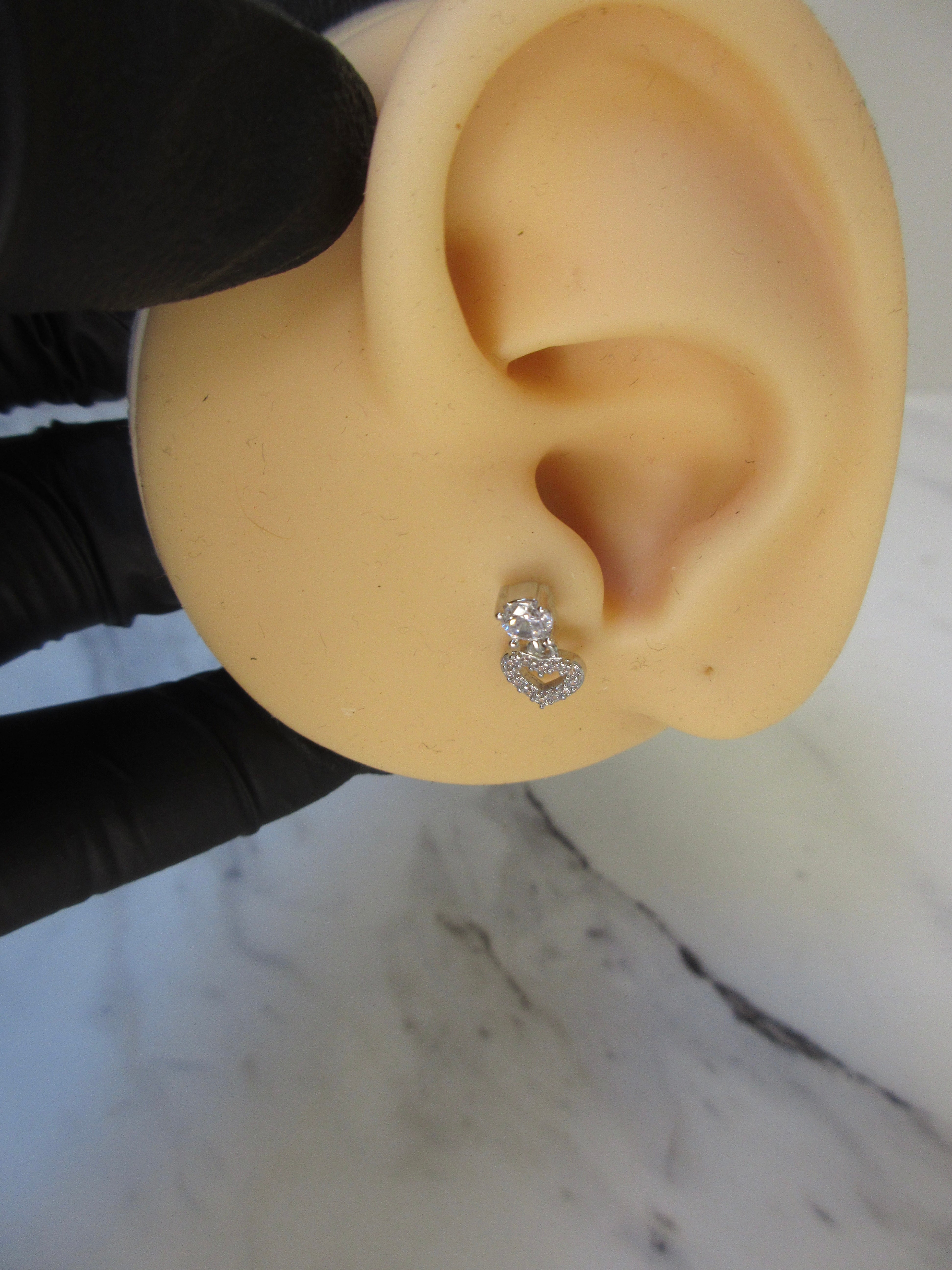 Heart Dangle Tragus
